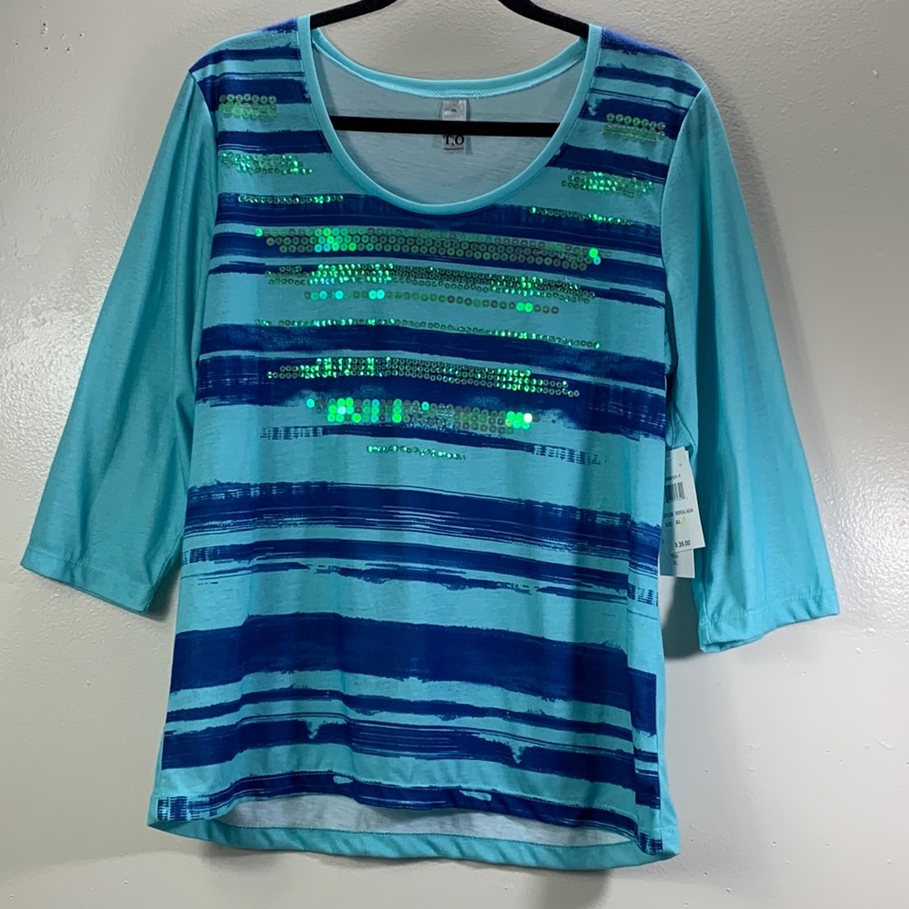 Thomas & Olivia Woman’s Green/ Blue sequins three-quarter sleeves Top Size XL